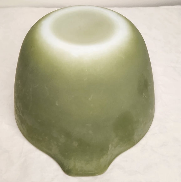 Vintage Fire King bowl - Picture 3 of 8